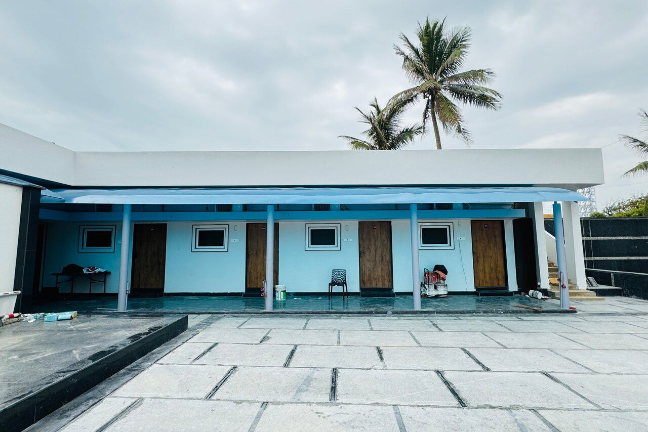 Royal Samudra Beach Resort