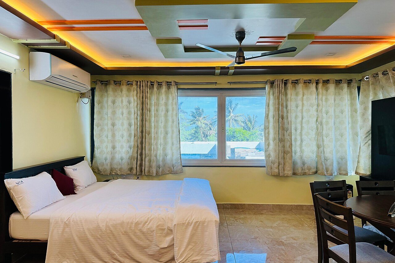 Royal Samudra Beach Resort